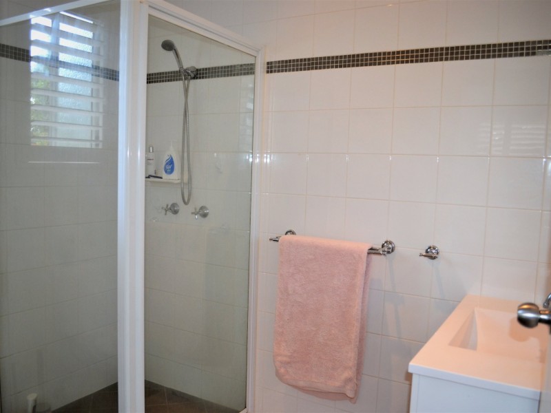 61 Treasure Island Avenue, Karragarra Island QLD 4184