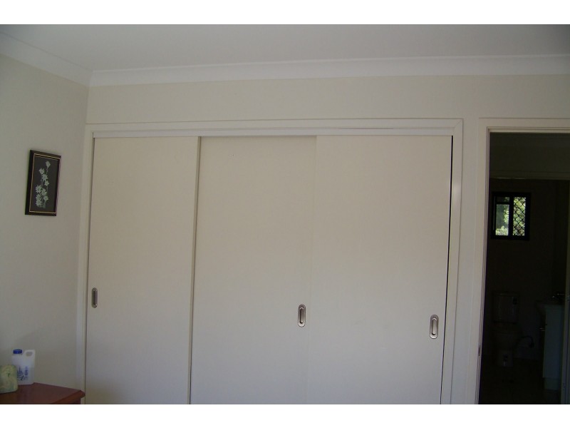 9 PAULA pde, Lamb Island QLD 4184