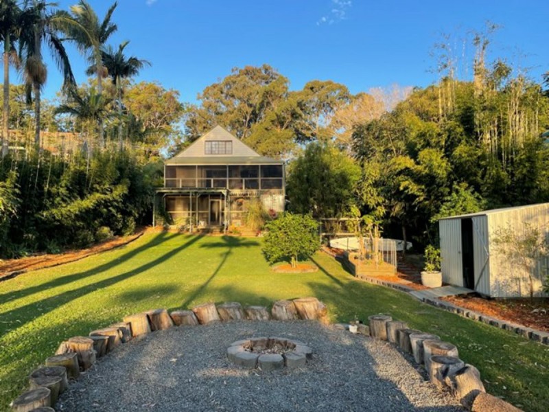 23 Coondooroopa Drive, Macleay Island QLD 4184