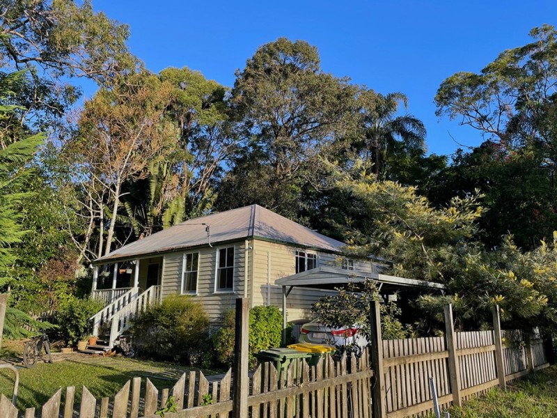 14 Allambie Street, Macleay Island QLD 4184