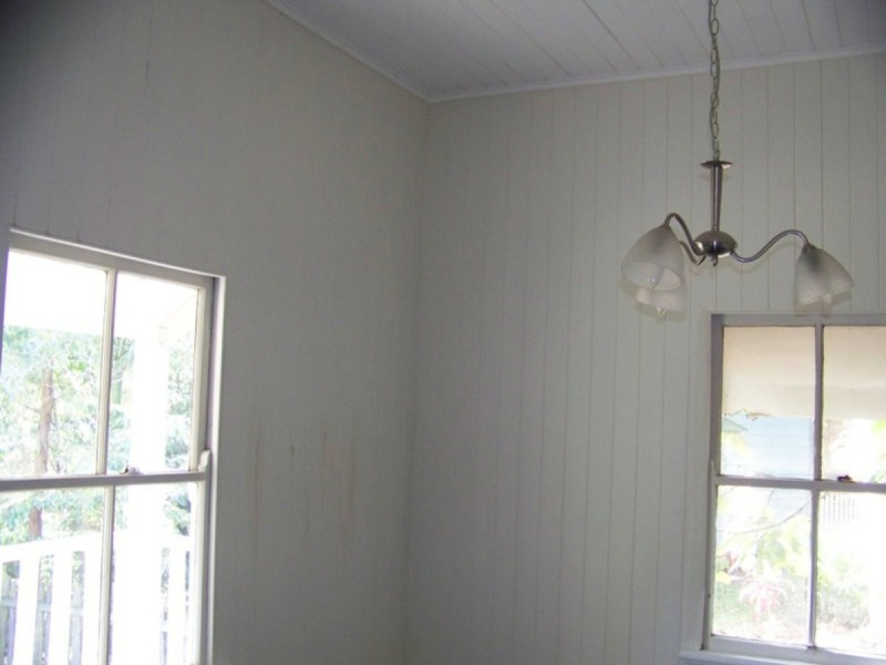 14 Allambie Street, Macleay Island QLD 4184