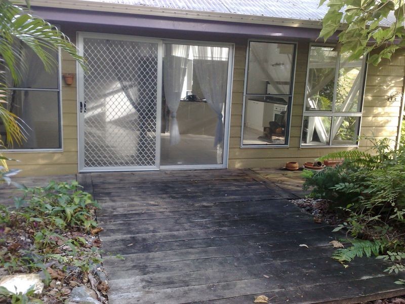 182 Kate Street, Macleay Island QLD 4184