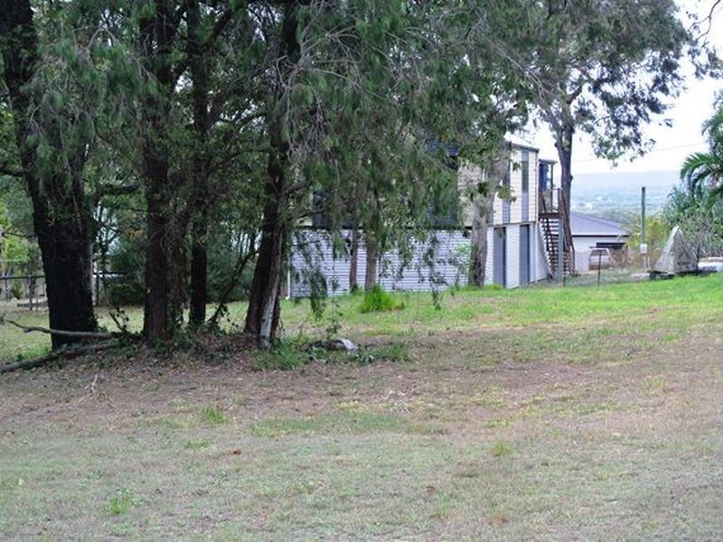 5 President Terrace, Macleay Island QLD 4184