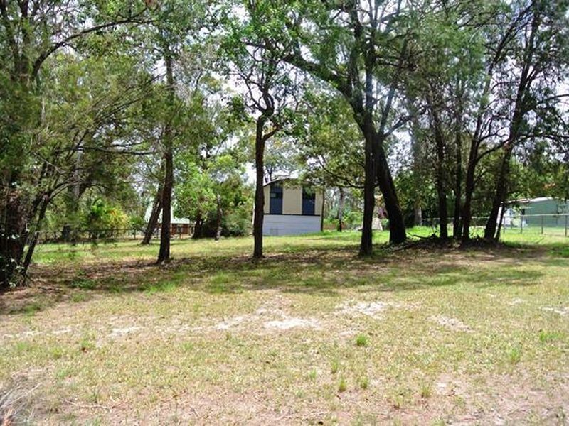 5 President Terrace, Macleay Island QLD 4184