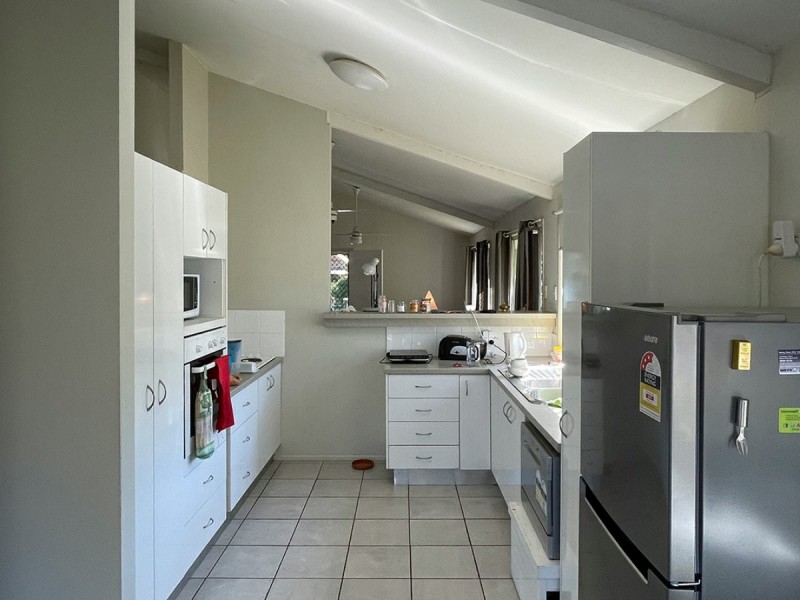 20 Citron Street, Macleay Island QLD 4184