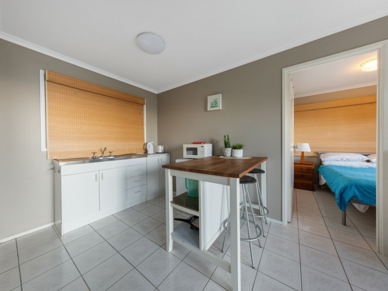 5 Golden Sands Boulevarde, Macleay Island QLD 4184