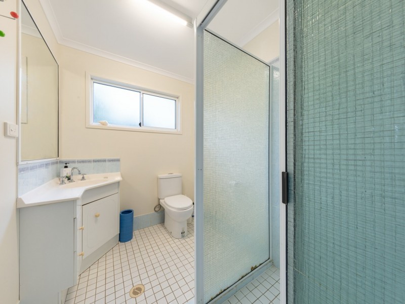 5 Golden Sands Boulevarde, Macleay Island QLD 4184