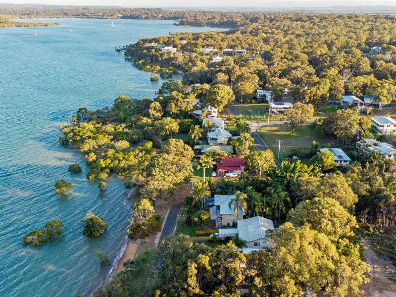 5 Golden Sands Boulevarde, Macleay Island QLD 4184