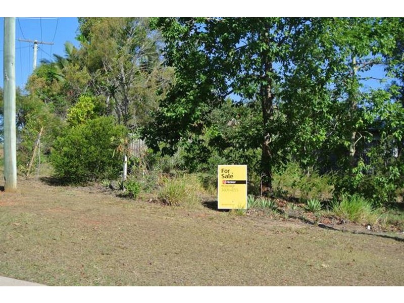 1 Alistair Court, Macleay Island QLD 4184