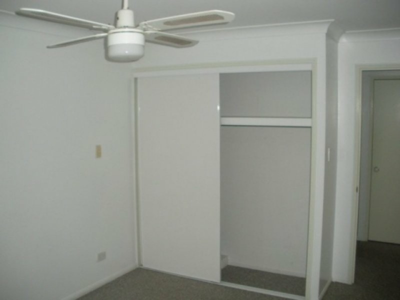 16 Calm Waters Crescent, Macleay Island QLD 4184