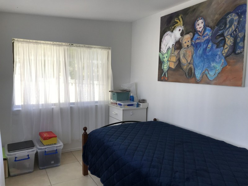 54 High Central Road, Macleay Island QLD 4184