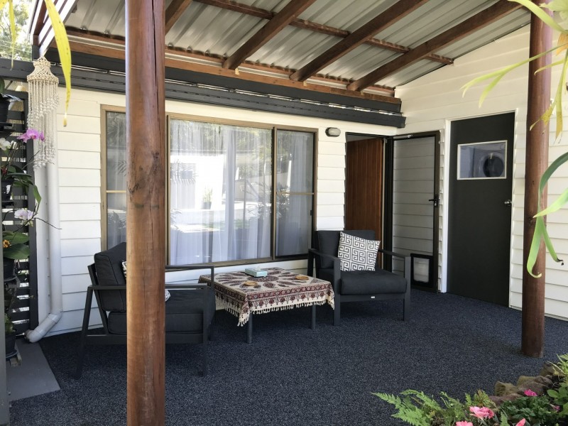 54 High Central Road, Macleay Island QLD 4184