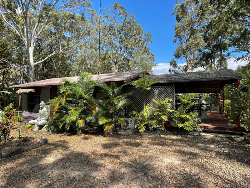 13 Brolga Street, Macleay Island QLD 4184