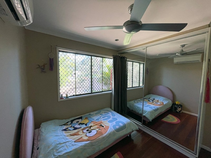 13 Brolga Street, Macleay Island QLD 4184
