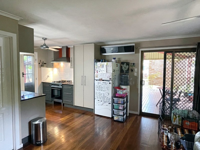 13 Brolga Street, Macleay Island QLD 4184