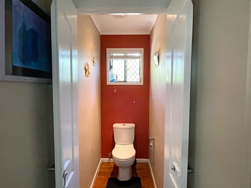 13 Brolga Street, Macleay Island QLD 4184