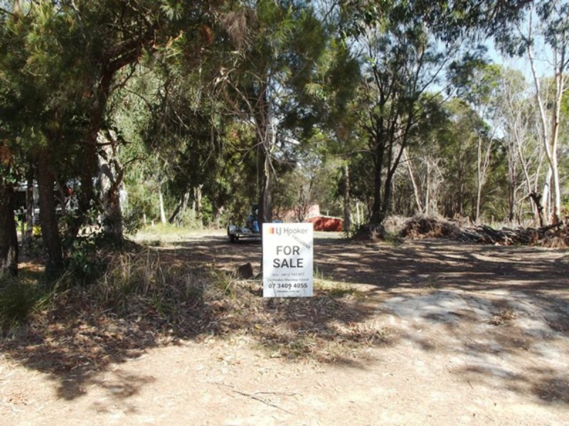 3 Ilya Street, Macleay Island QLD 4184