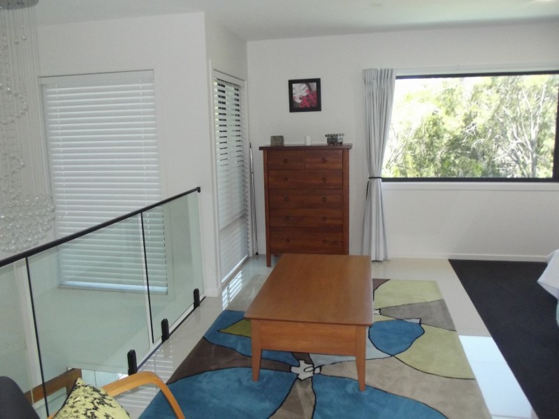 19 Leanne Street, Macleay Island QLD 4184