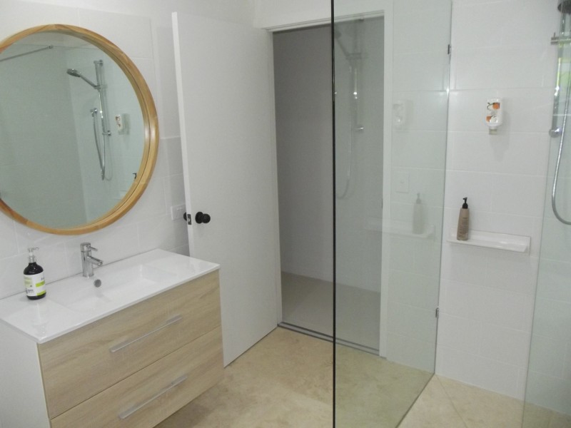 19 Leanne Street, Macleay Island QLD 4184