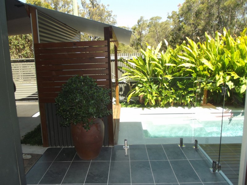 19 Leanne Street, Macleay Island QLD 4184