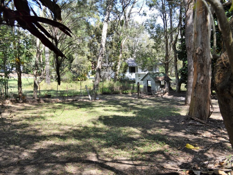 2 Kalara Street, Macleay Island QLD 4184