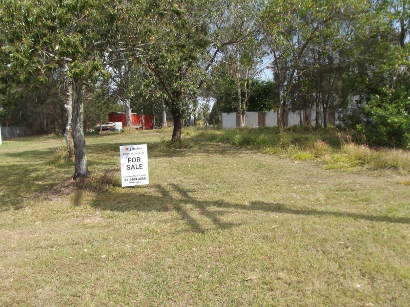 42 Camena Street, Macleay Island QLD 4184