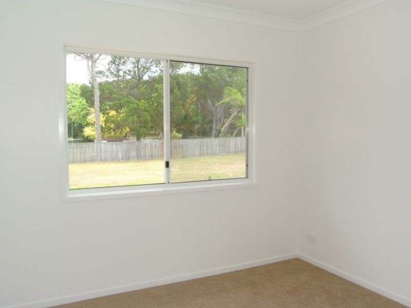 15 Mango Crescent, Macleay Island QLD 4184