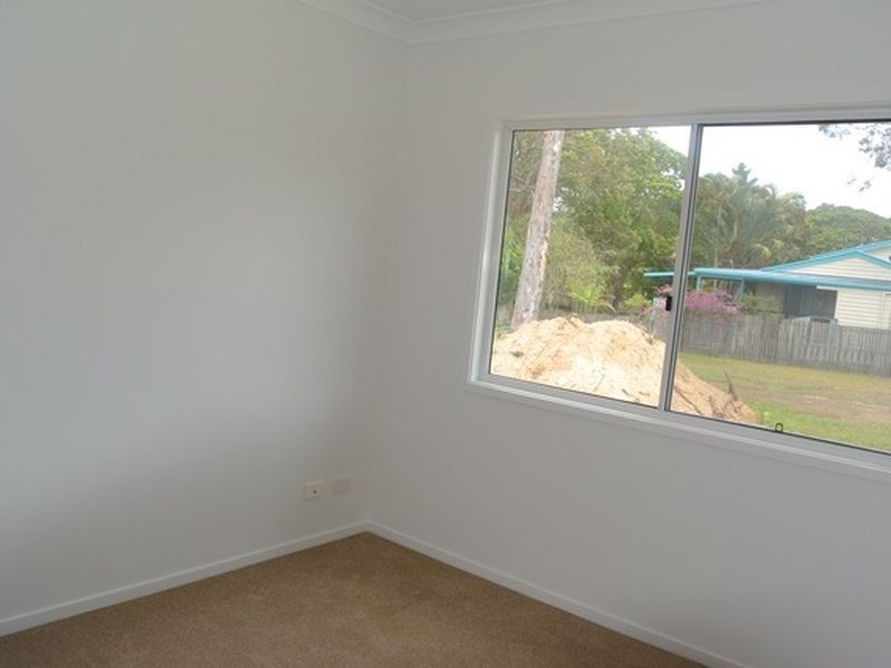 15 Mango Crescent, Macleay Island QLD 4184