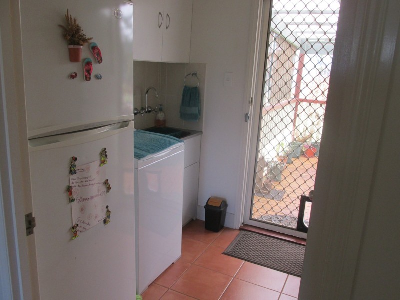 22 Francis Rd, Macleay Island QLD 4184