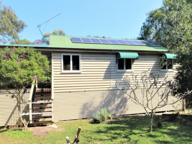 42 Wirralee Street, Macleay Island QLD 4184