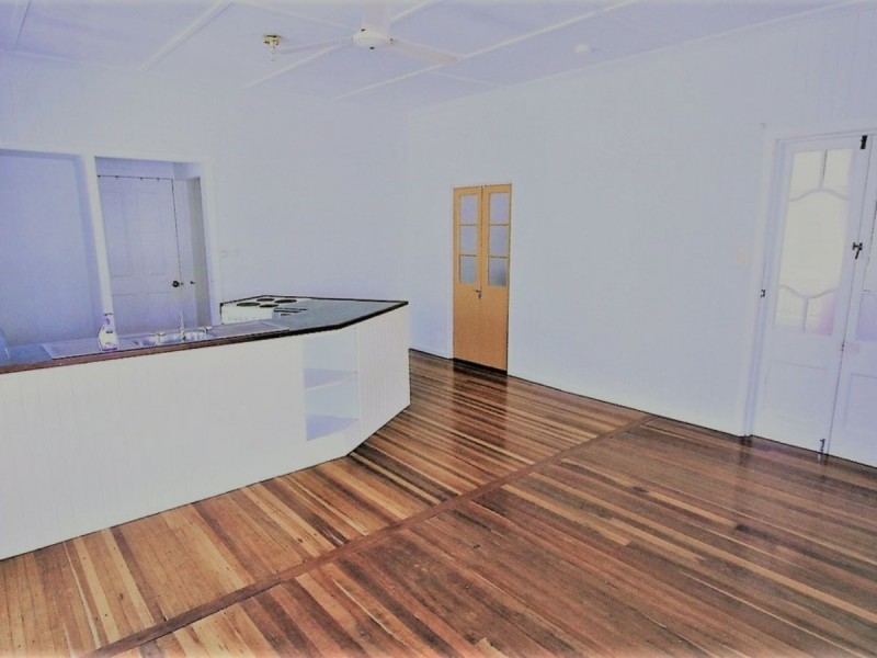 42 Wirralee Street, Macleay Island QLD 4184