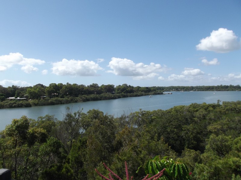 22 Deviot Street, Macleay Island QLD 4184