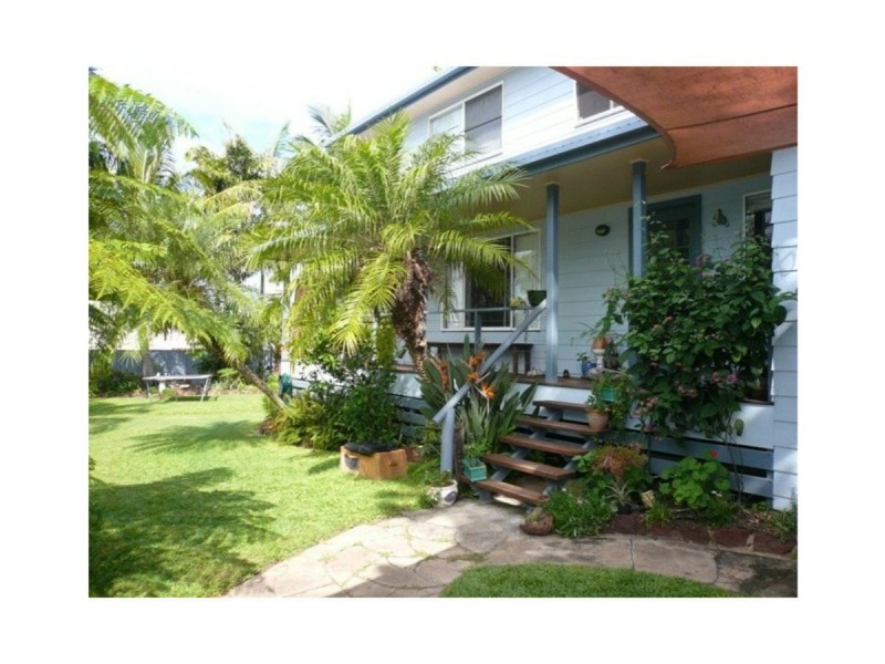 22 Jan Street, Macleay Island QLD 4184