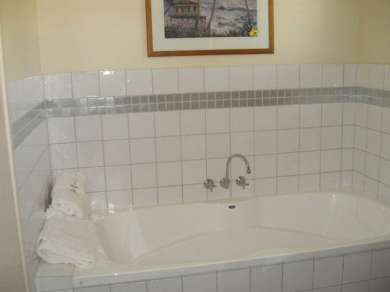 22 Jan Street, Macleay Island QLD 4184