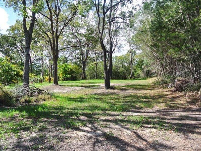 40 Scotts Road, Macleay Island QLD 4184