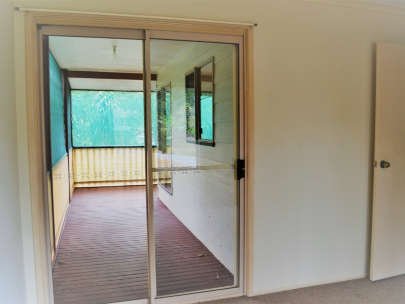 18 Nugent Street, Macleay Island QLD 4184