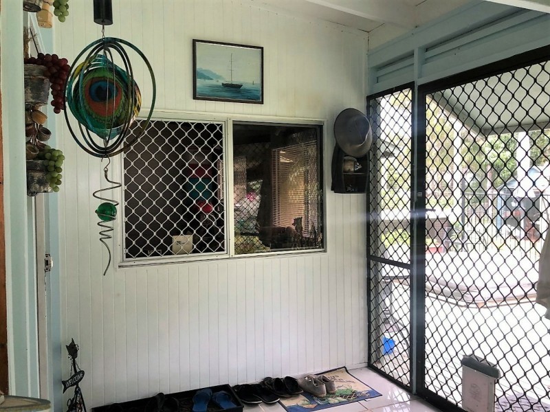 6 Sunset Strip, Karragarra Island QLD 4184