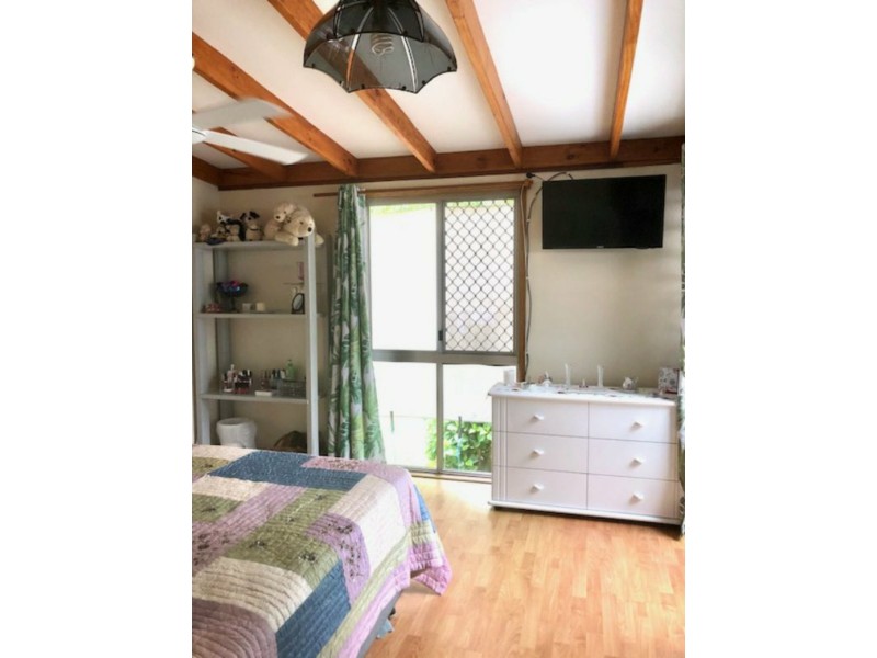 6 Sunset Strip, Karragarra Island QLD 4184