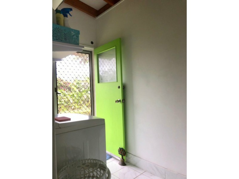 6 Sunset Strip, Karragarra Island QLD 4184