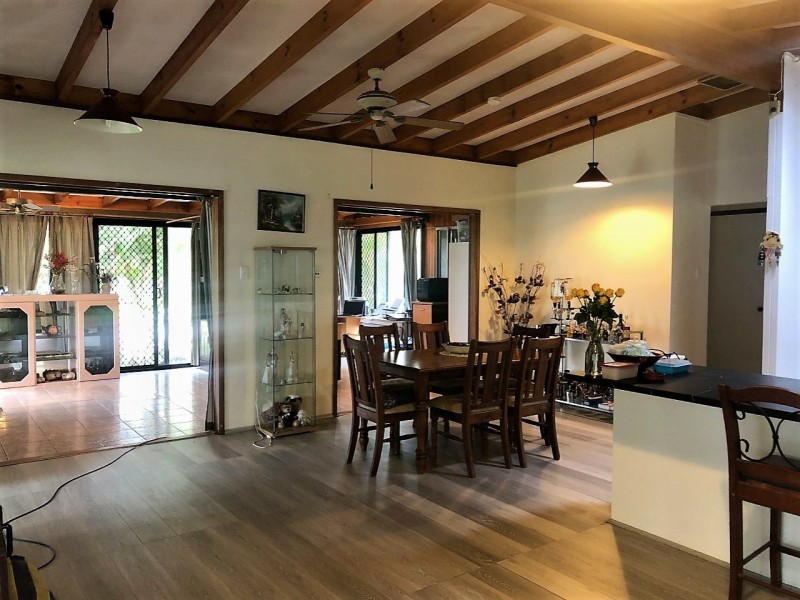 6 Sunset Strip, Karragarra Island QLD 4184