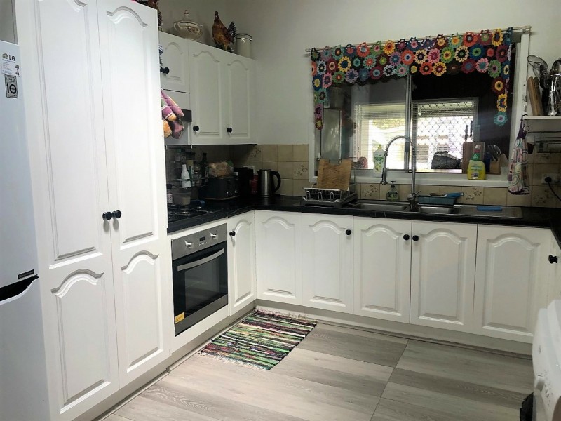 6 Sunset Strip, Karragarra Island QLD 4184