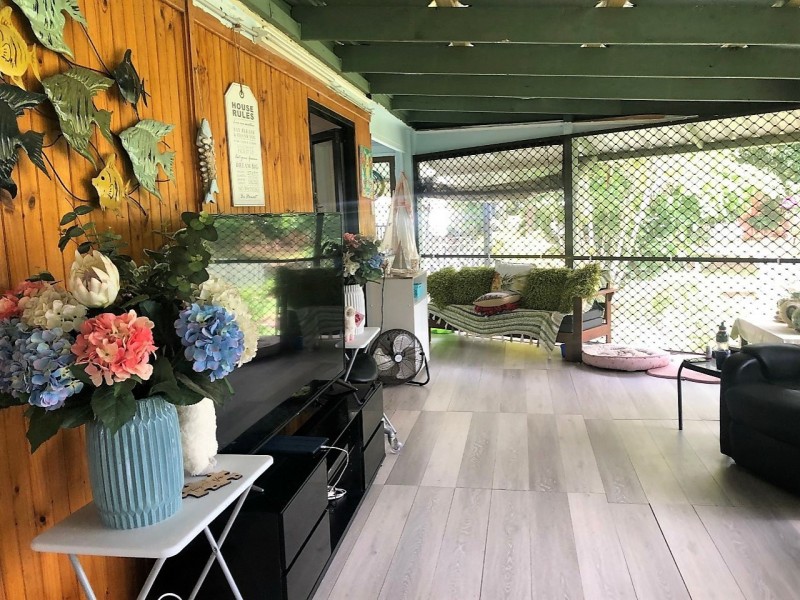 6 Sunset Strip, Karragarra Island QLD 4184