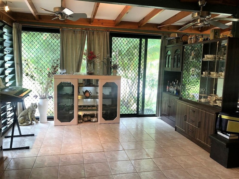 6 Sunset Strip, Karragarra Island QLD 4184