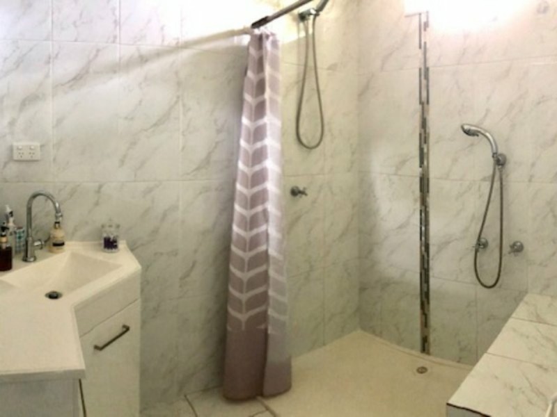 6 Sunset Strip, Karragarra Island QLD 4184