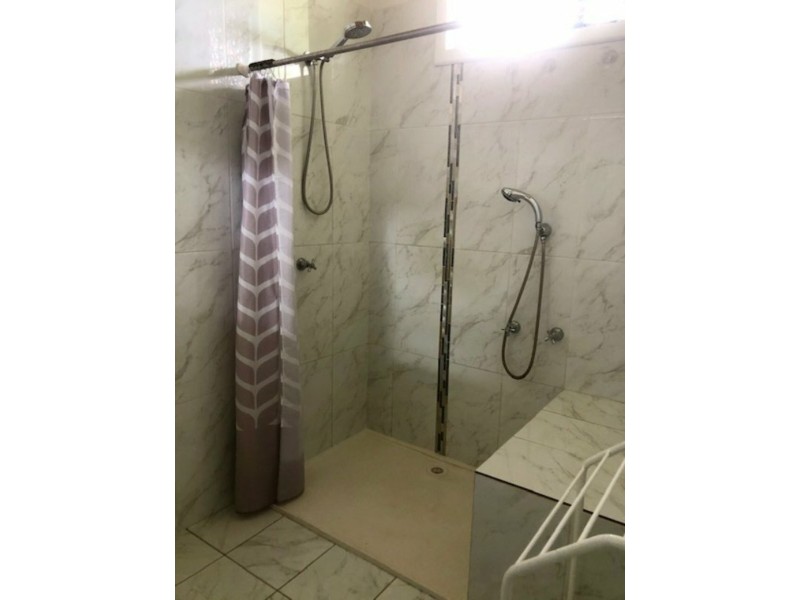 6 Sunset Strip, Karragarra Island QLD 4184