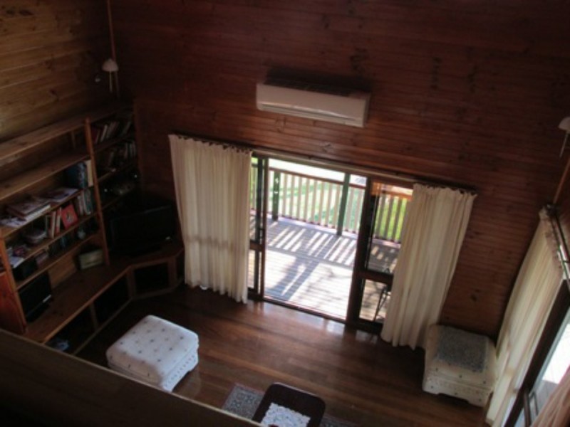 21 Coondooroopa Drive, Macleay Island QLD 4184