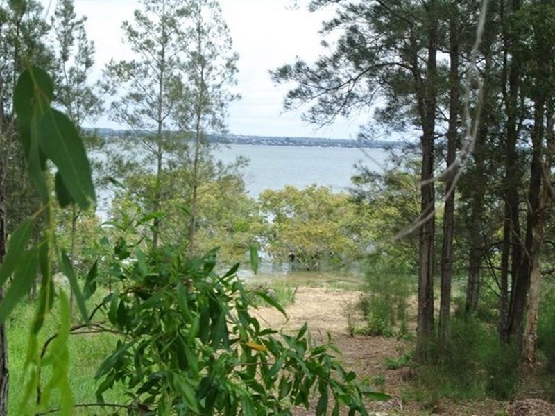 55 Attunga Street, Macleay Island QLD 4184