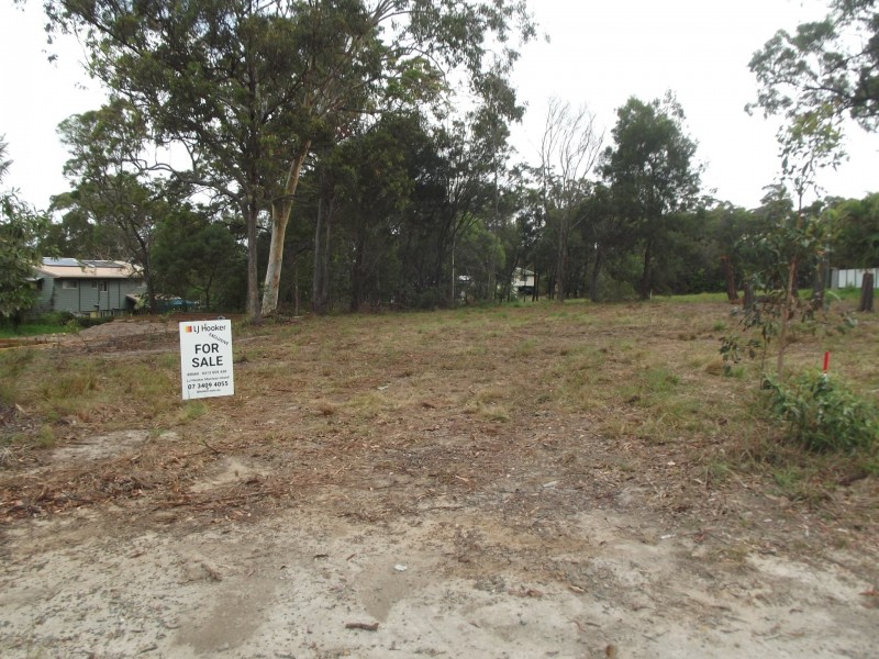 26 Oomool Street, Macleay Island QLD 4184