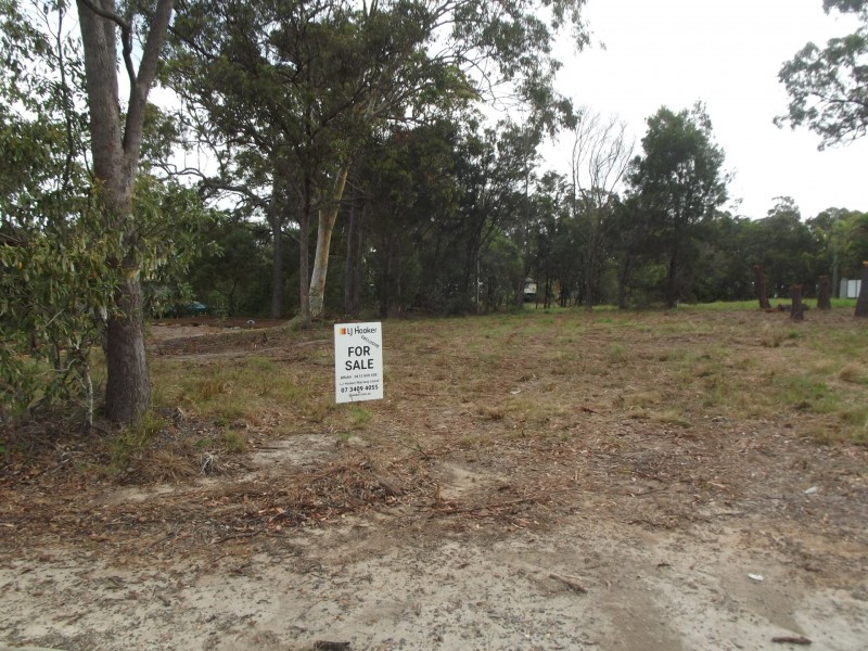 26 Oomool Street, Macleay Island QLD 4184