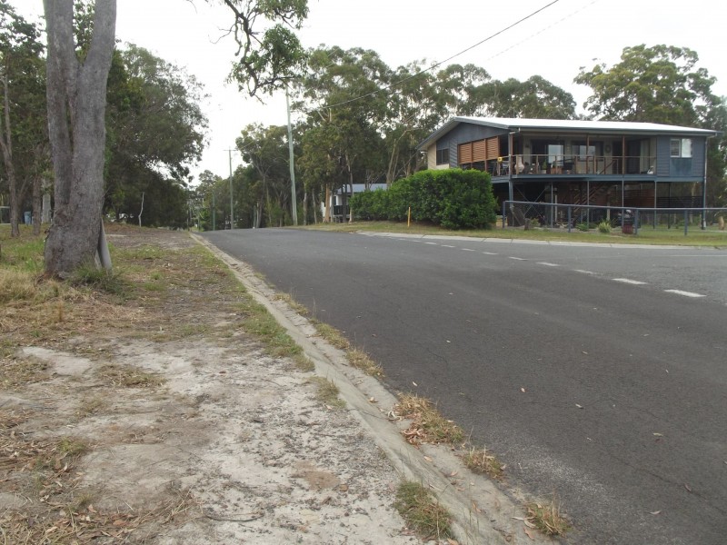 26 Oomool Street, Macleay Island QLD 4184